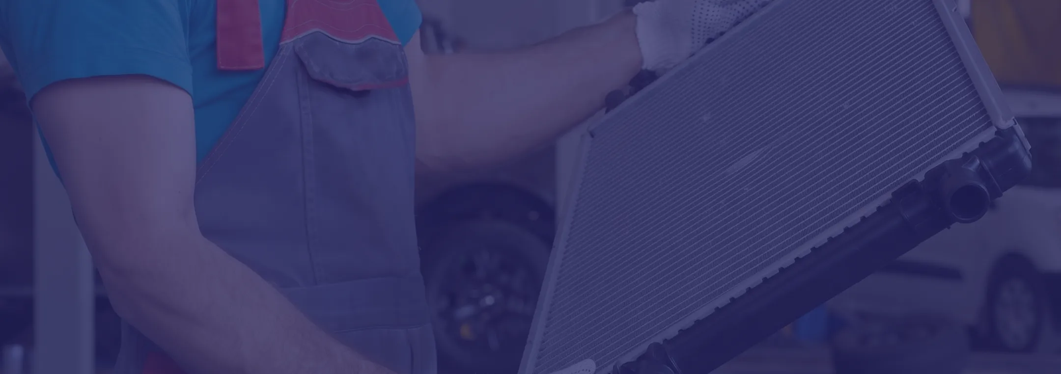 Distribuidor DEYAC atendiendo soluciones de enfriamiento automotriz